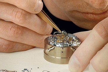 海口欧米茄自动机械表为什么走慢