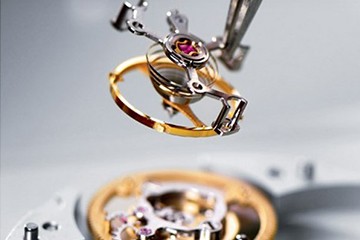 海口欧米茄手表为什么突然不走针了